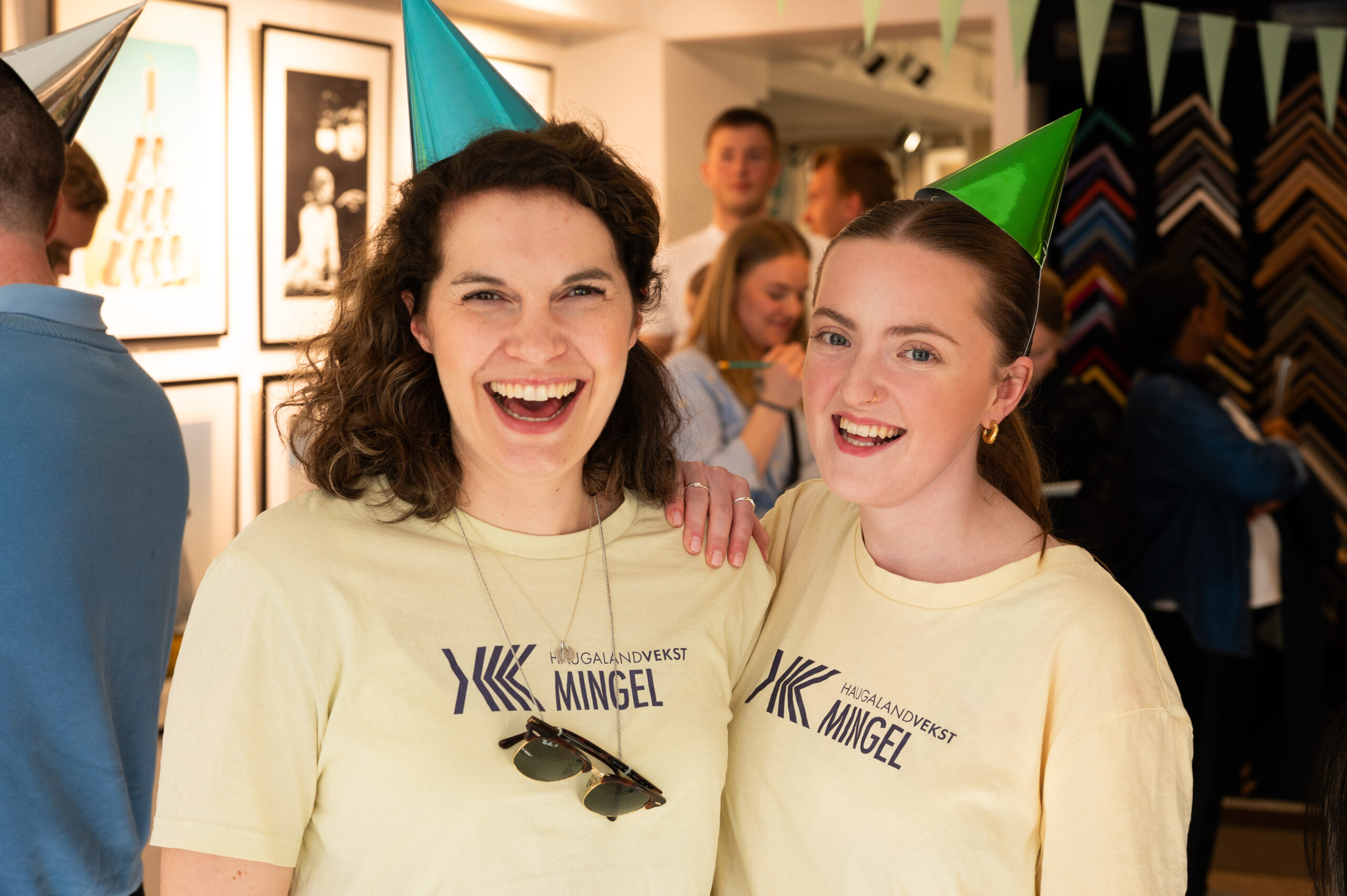 Karianne Ellefsen (t.v.) og Veslemøy Heggen i Haugaland Vekst tester nå Singel-Mingel – en ny
variant av Mingel-konseptet, utviklet i skjæringspunktet mellom tilflytting, trivsel og rekruttering.
FOTO: Torstein Tysvær Nymoen/Haugaland Vekst